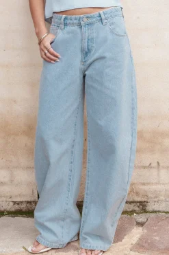 Abrand 95 Barrel Jeans