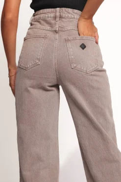 Abrand 94 High Wide Jeans