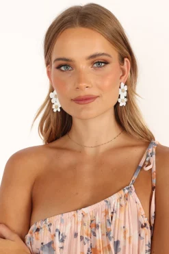 Alexa Flower Earrings