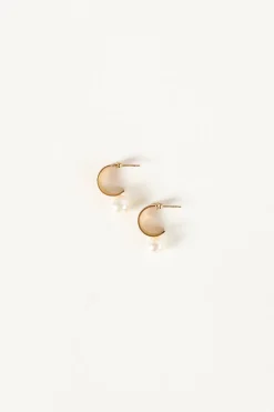 Callie Pearl Hoop Earrings