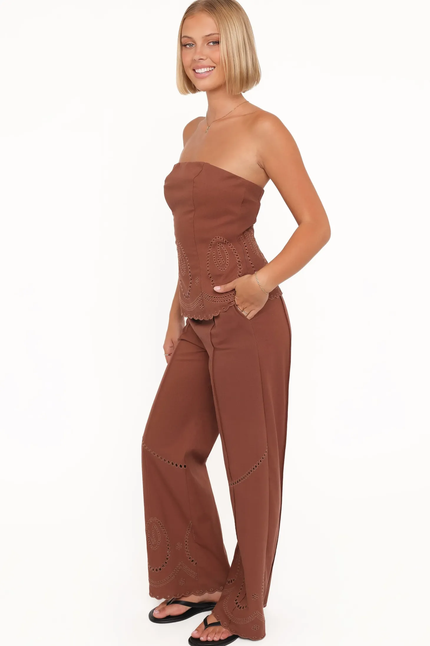 Dalia Eyelet Pant