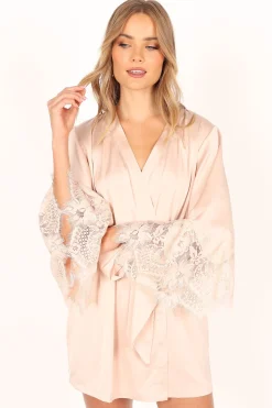 Dara Lace Trim Robe