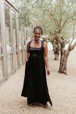 Elania Maxi Dress