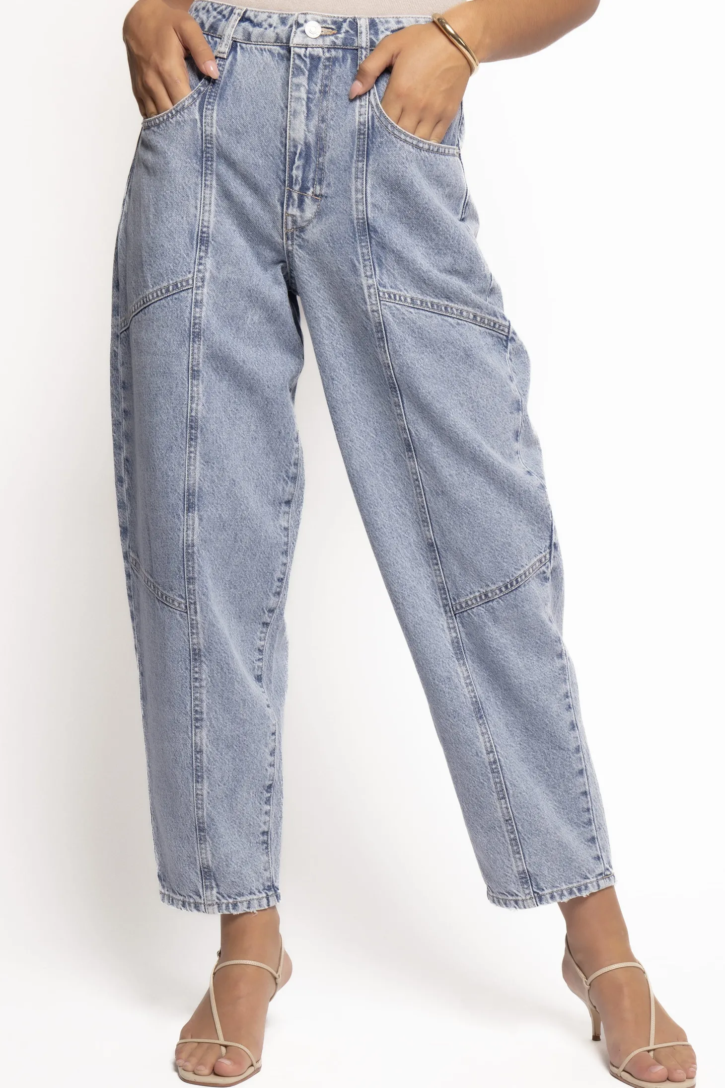 Ellis Barrel Leg Jeans