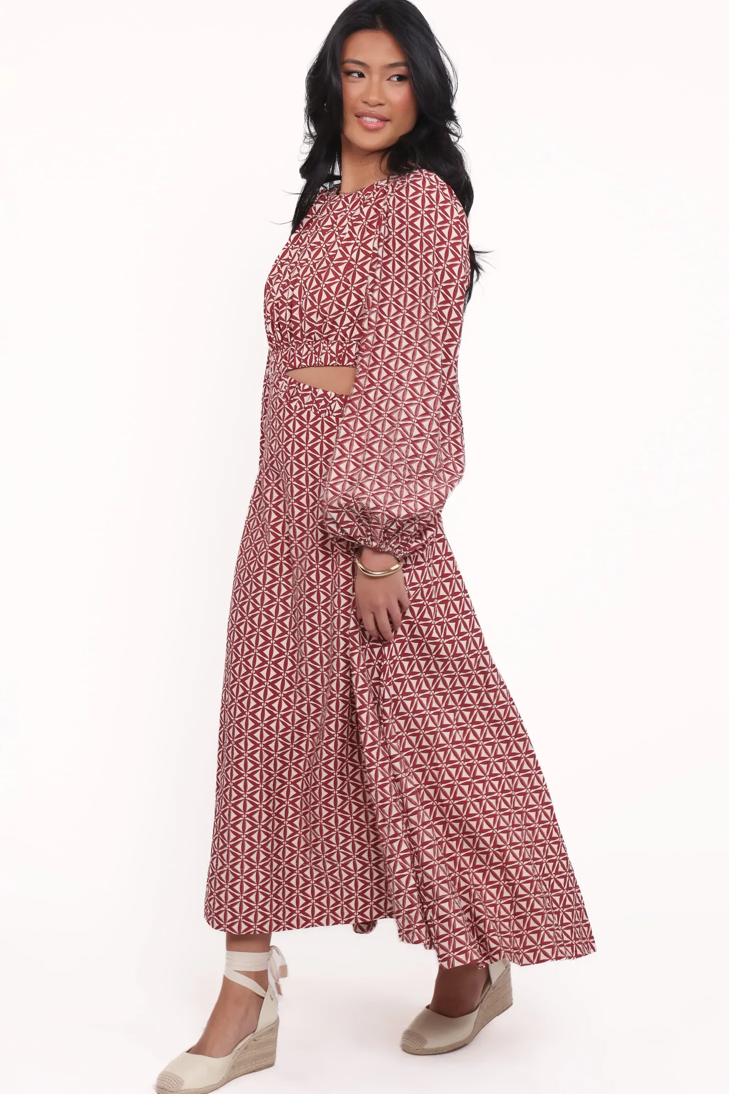 Ginnee Puff Sleeve Cutout Midi Dress