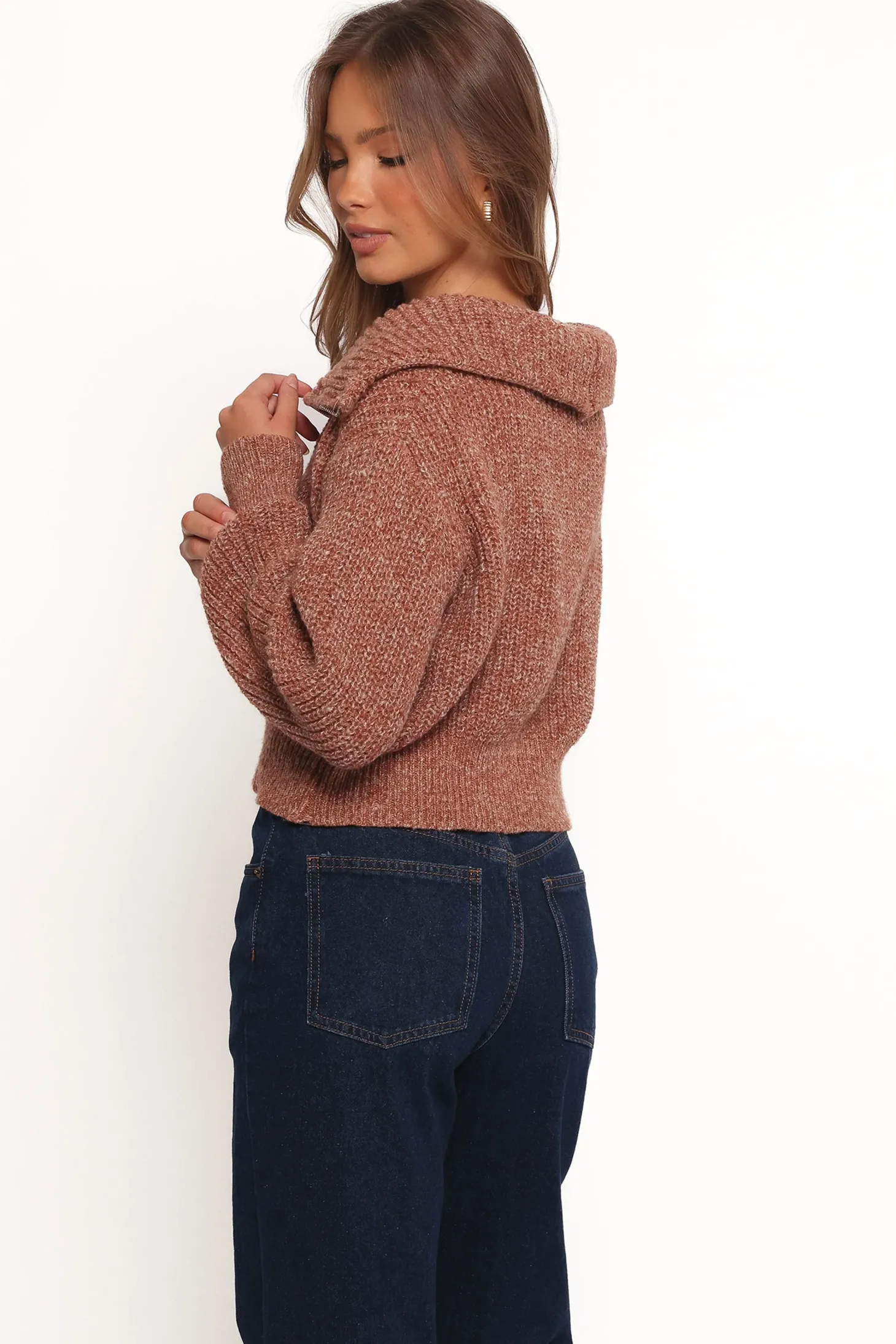 Hallow Collar Quarter Zip Sweater