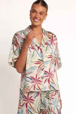 Illoura Short Sleeve Shirt