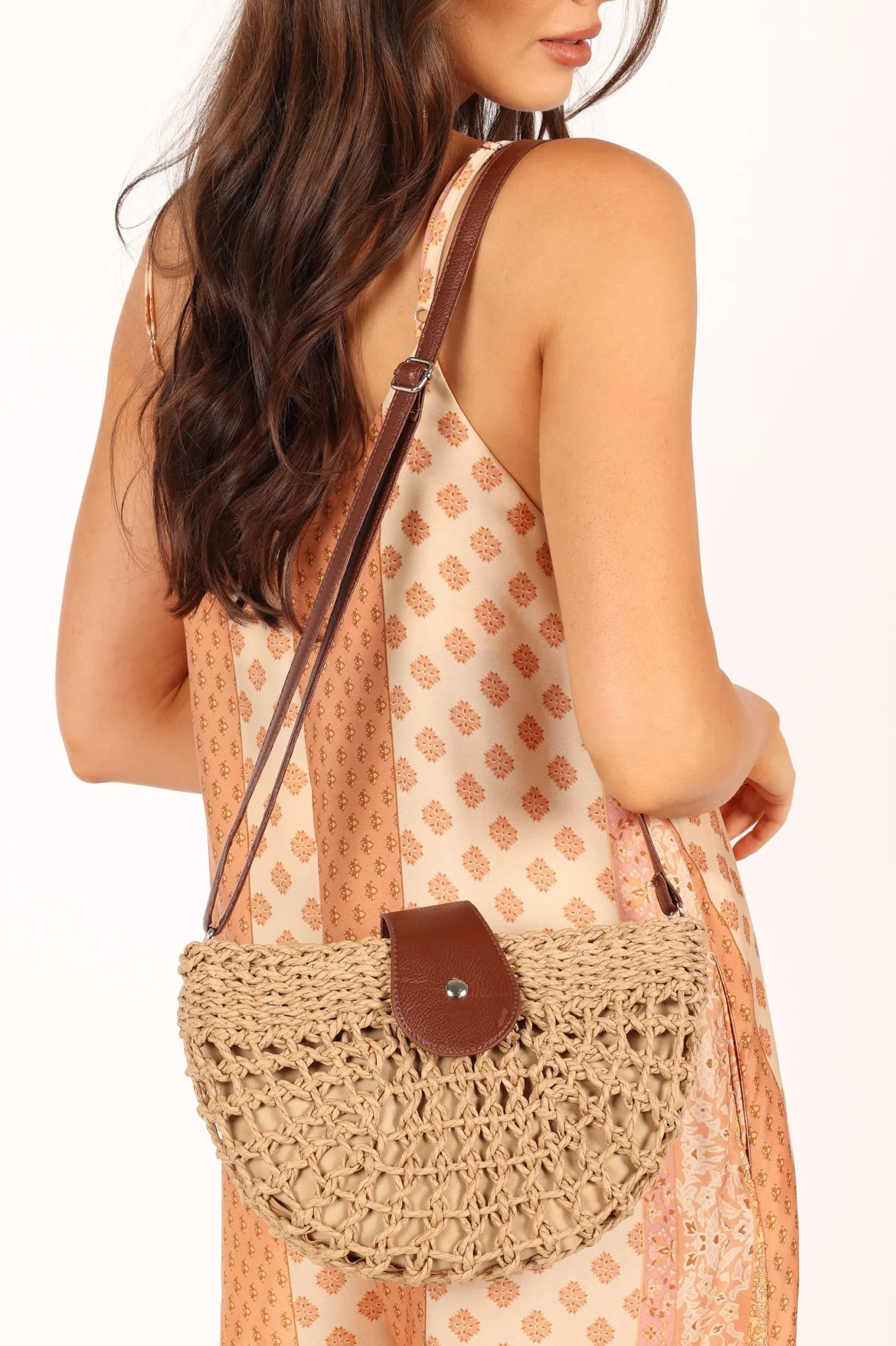 Isle Straw Crossbody Bag