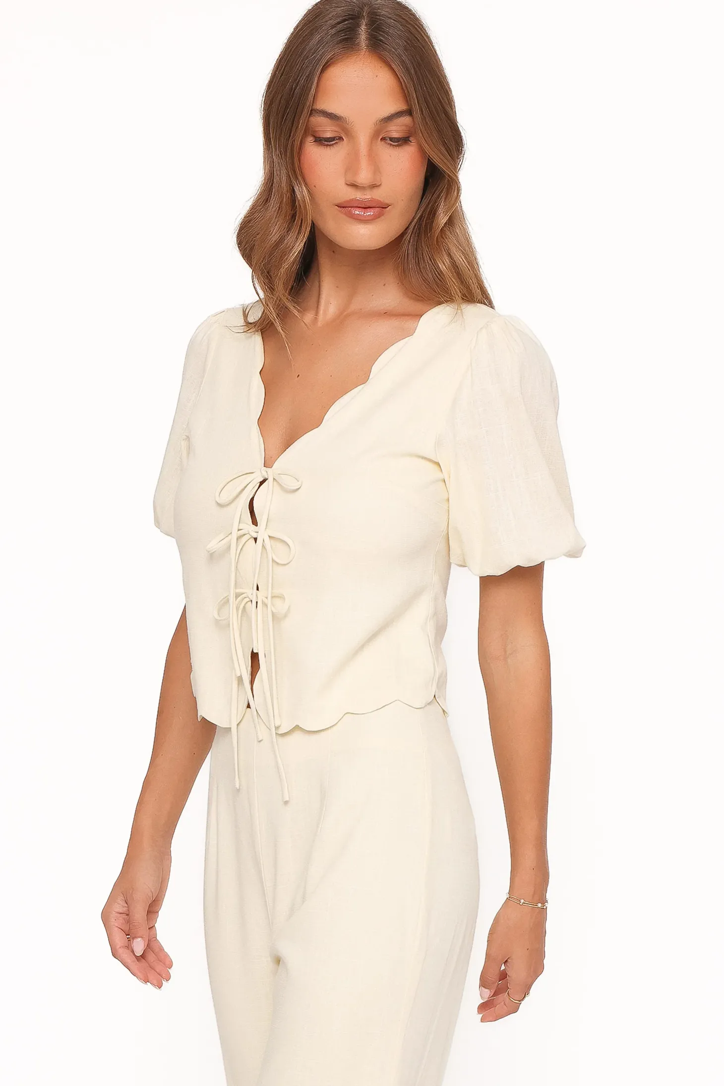 Jensen Scallop Hem Top