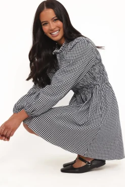 Jessen Long Sleeve Mini Dress