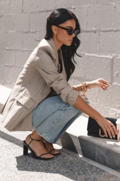 Juliette Blazer