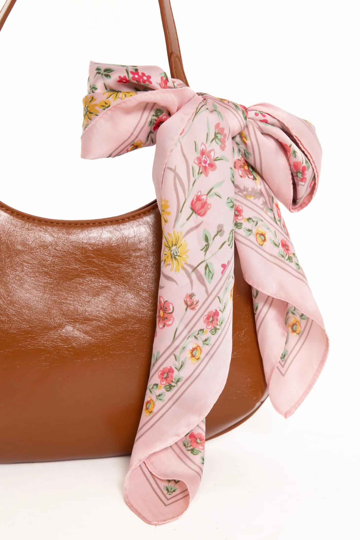 Kaylie Scarf