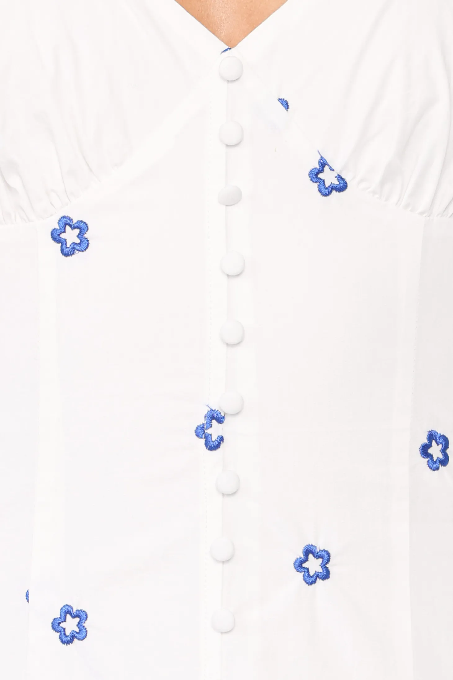 Luellen Embroidered Daisy Midi Dress