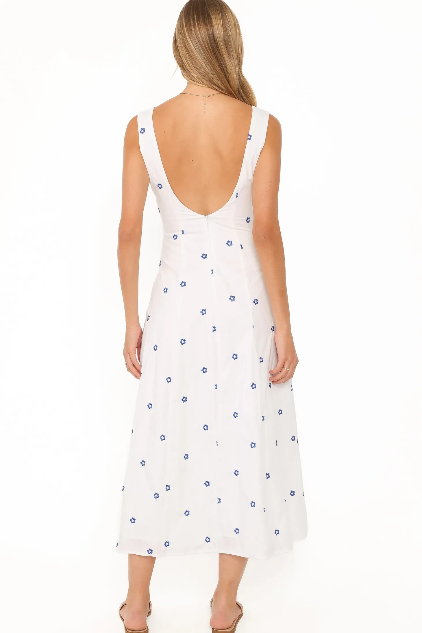 Luellen Embroidered Daisy Midi Dress