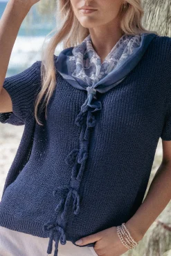 Nadia Scarf