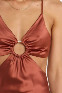 Nairo Dress