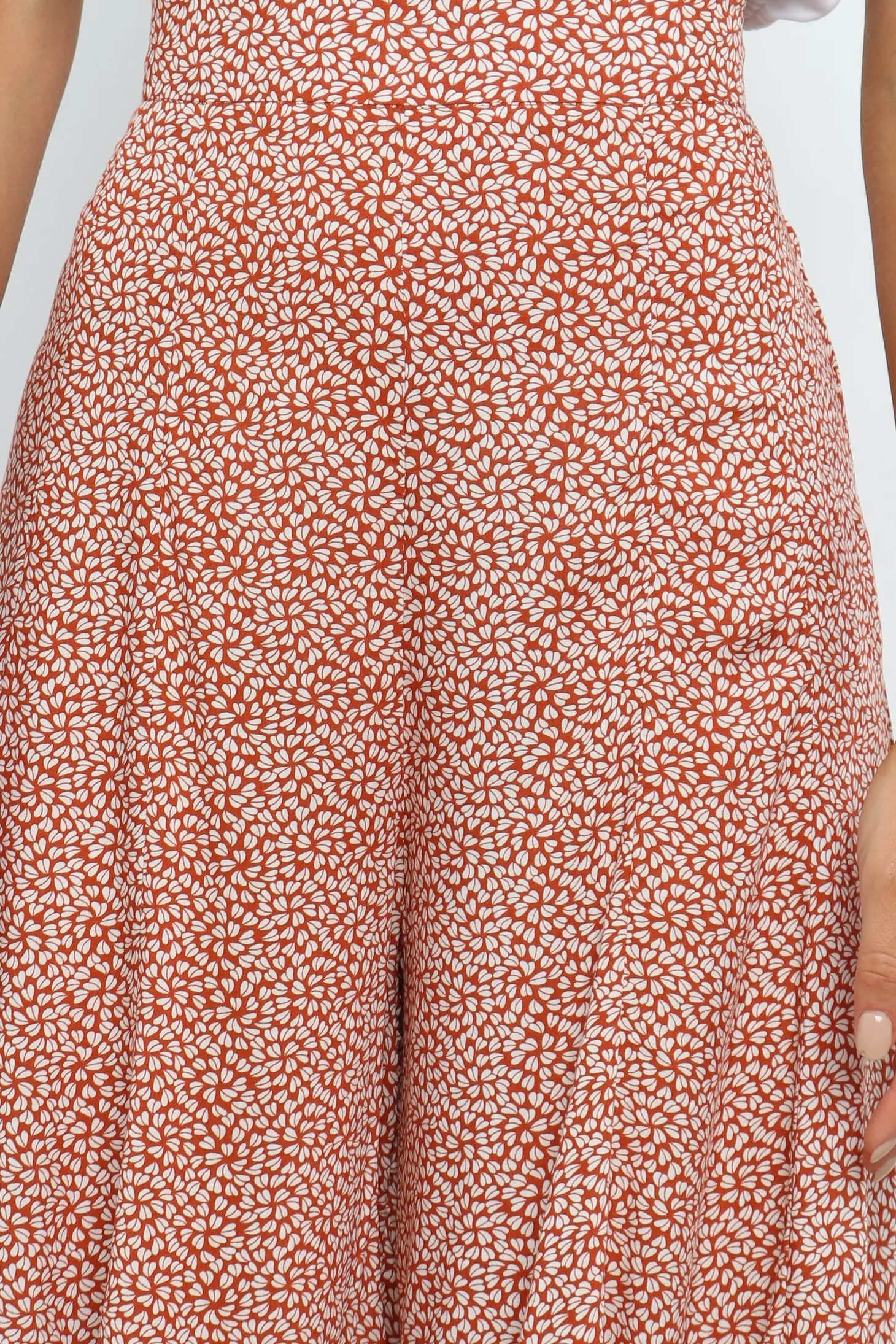 Neveah Pant