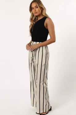 Silvia Pant