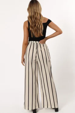 Silvia Pant