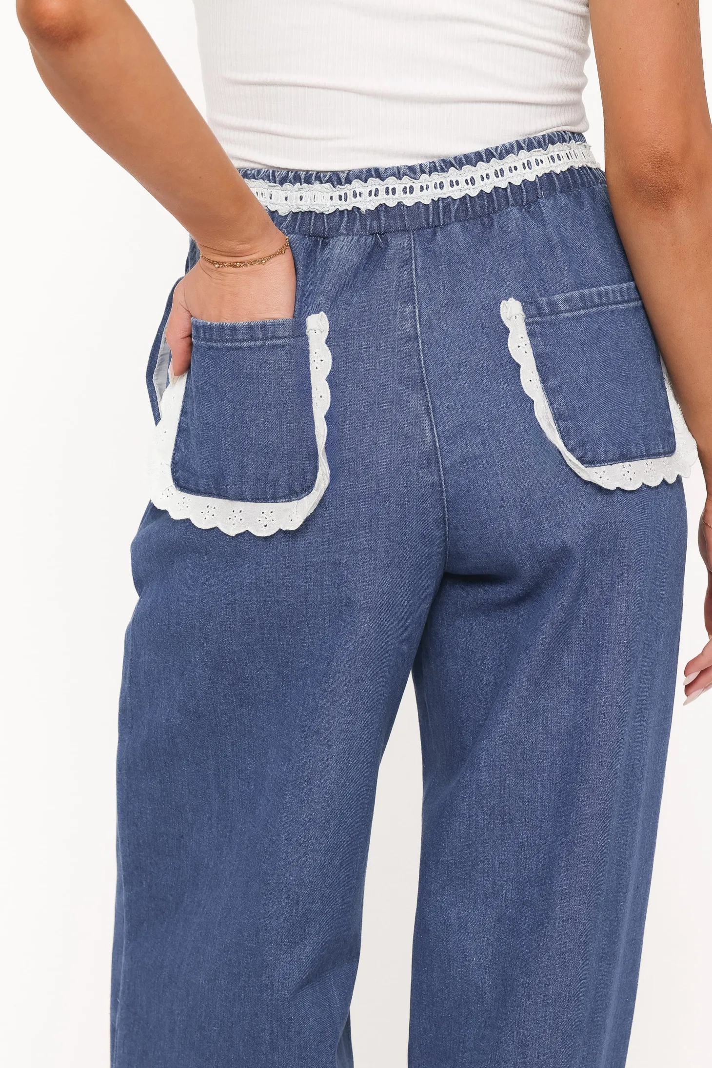 Siun Wide Leg Denim Joggers