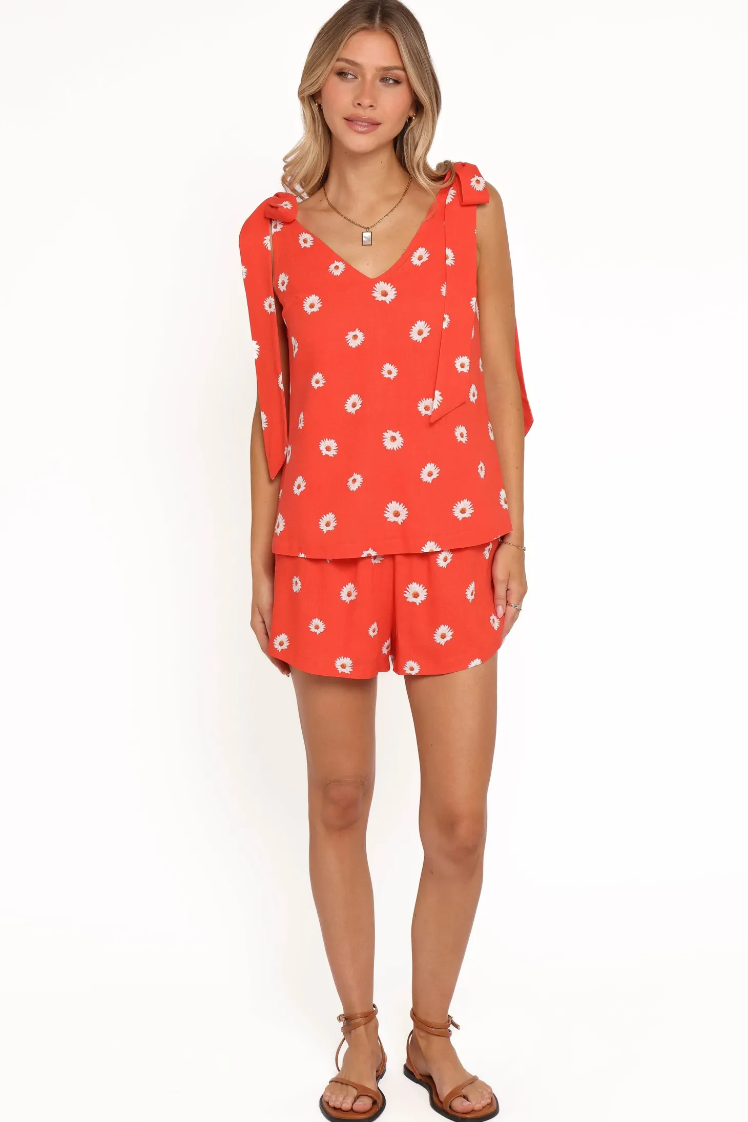 Varity Short Set