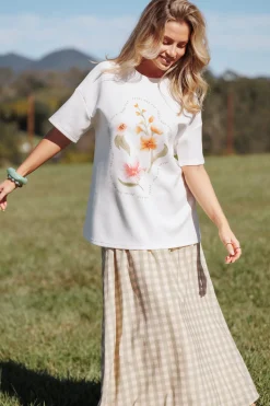 Winnie Graphic Tee