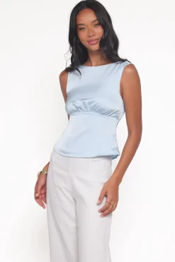 Wynn Top
