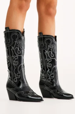 Zaine Boot