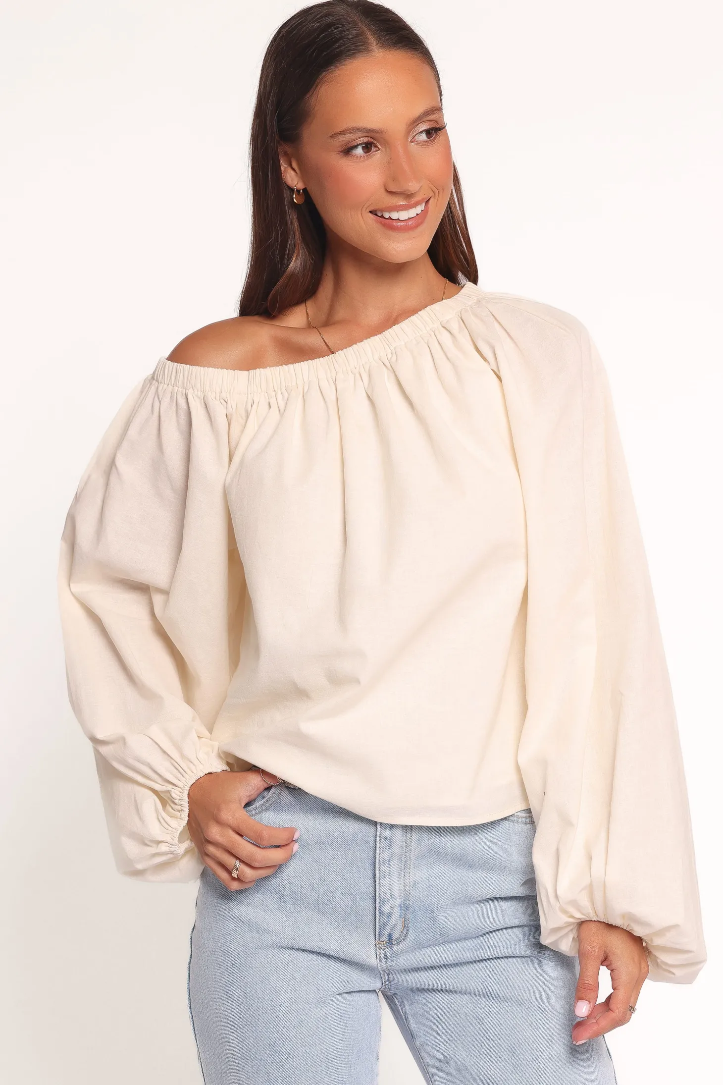 Zion Off Shoulder Long Sleeve Top